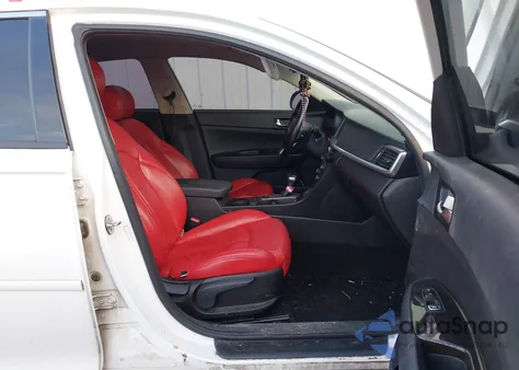 2019 Kia Optima Ex z USA, uszkodzony, nr VIN 5XXGU4L12KG367417